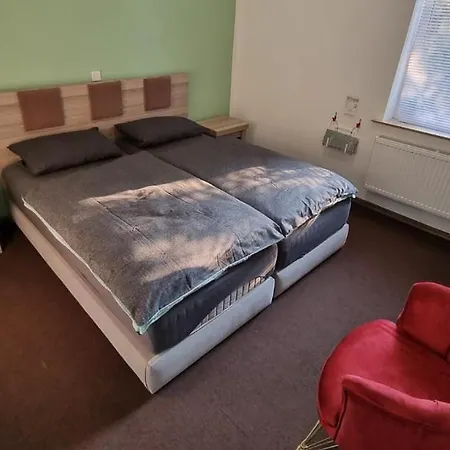 Linda グラートベック